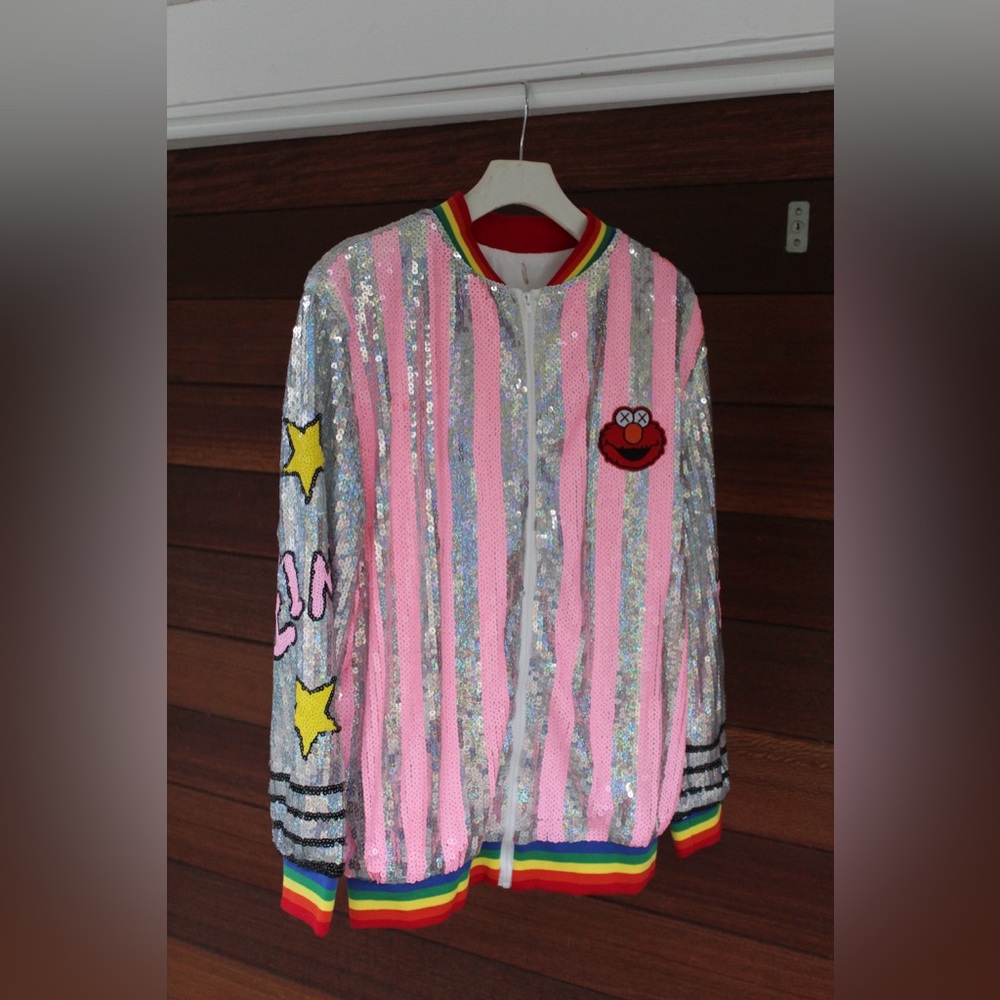 KUKOSA sequined Elmo bomber jacket
Size: One size fits all (small-mediumx)